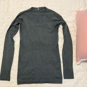 Swiftly Tech Long Sleeve Shirt